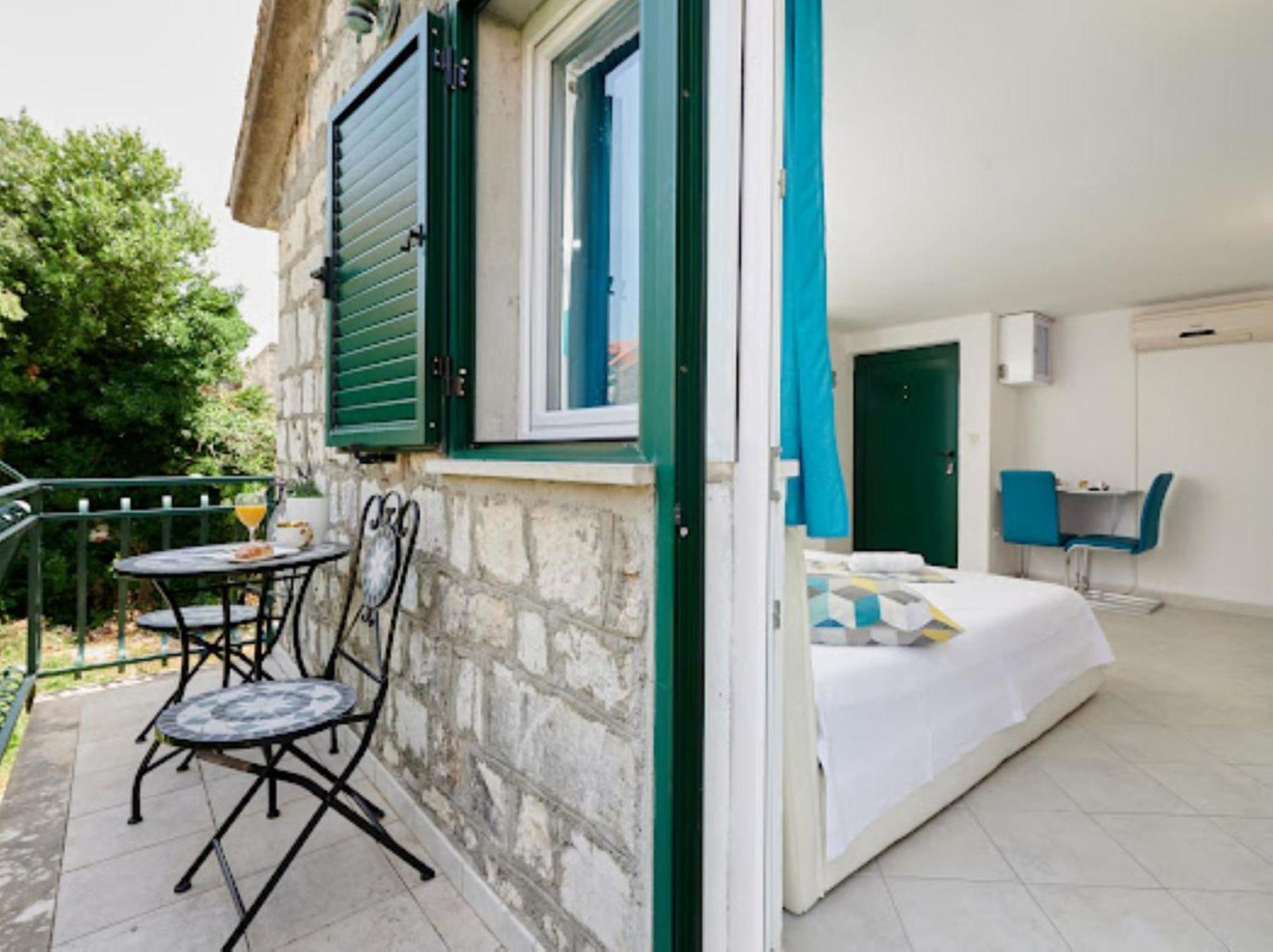 Guesthouse Ana Trogir Old Town Ngoại thất bức ảnh