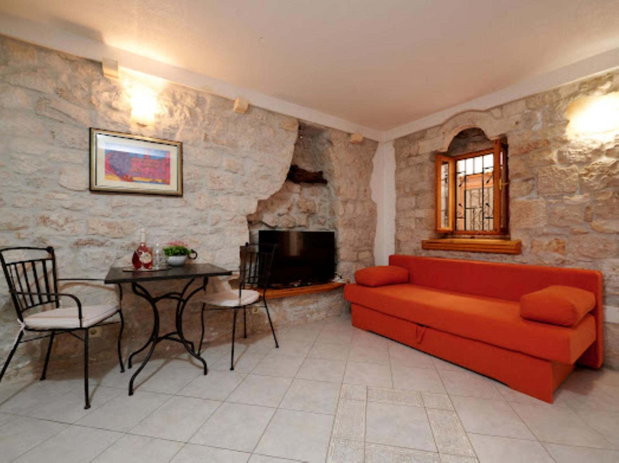 Guesthouse Ana Trogir Old Town Ngoại thất bức ảnh
